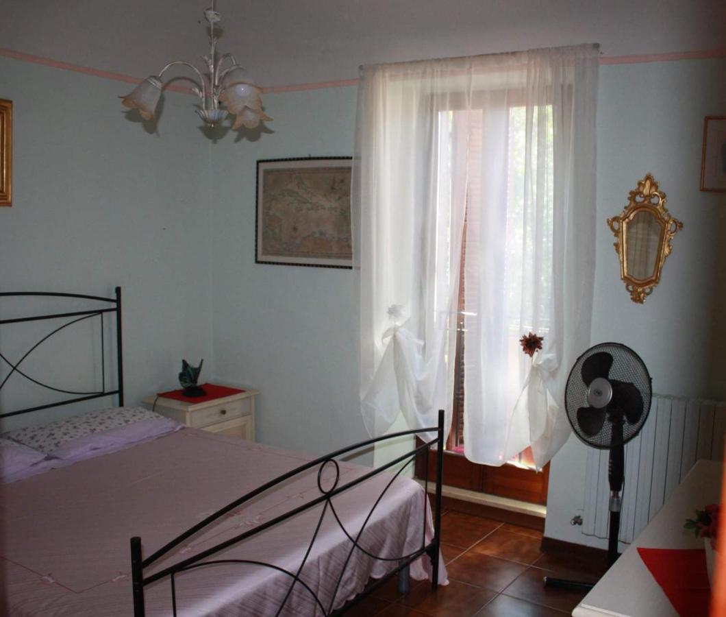B&B Mamma Ari Fermo Exterior foto